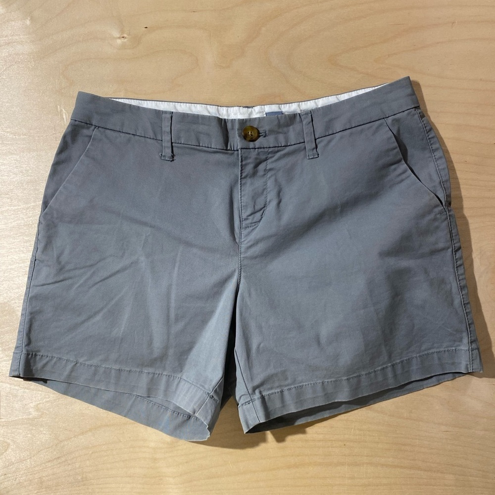 Old Navy Gray Shorts Classic Cotton Blend 2 (ND)